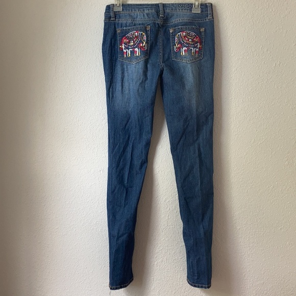 Jeans - Picture 2 of 2